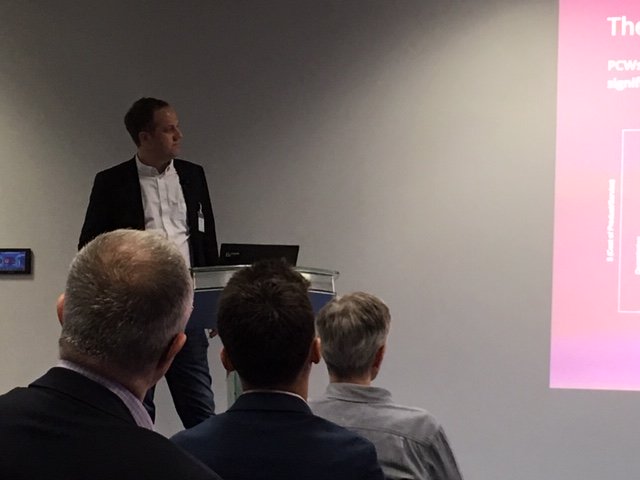 LloydsofLondon's tweet photo. Pitching as part of the how to enhance customer experience session, #Ubio explains on the stage how their idea provides application programme interface for on-line transactions/payments allowing insurances to be sold directly on price comparison websites #LloydsLab https://t.co/5NFbZVsGue