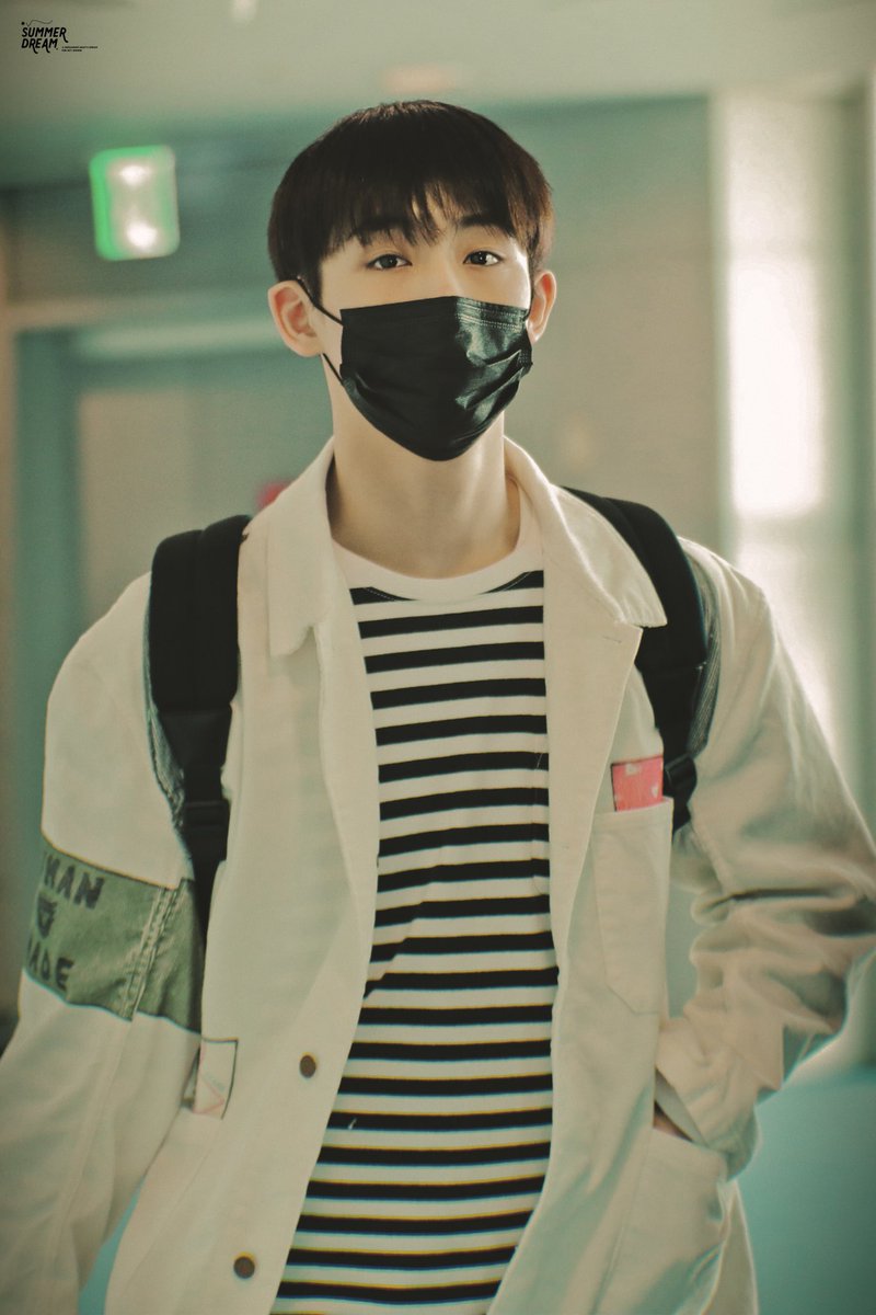 SummerDream1028's tweet photo. 190318 HD

#윈윈 #董思成 #ウィンウィン  #winwin #WayV ＃WeiShenV ＃威神V https://t.co/HV7fE5HOPB