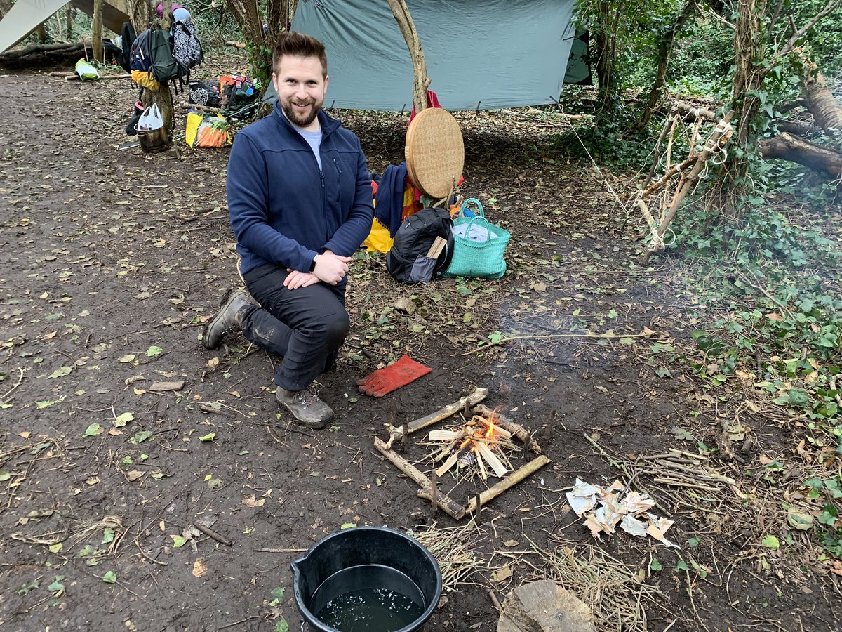 AlexBradshaw's tweet photo. Fire fire!!! 🔥 🔥 🔥 now time to cook! @ACSEgham @ForestSchoolUK https://t.co/n7LEoBKn8x