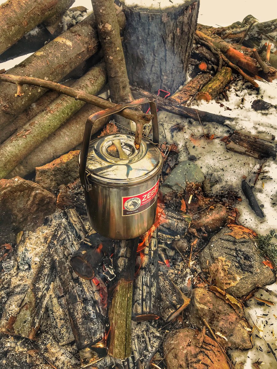 MuskokaBros's tweet photo. Got to burn a little of the sheen off the Zebra pot billy can from @canadianoutdoorequipment over the weekend. Who has a zebra billy pot? What do you use it for? #muskokabros #wintercamping #winter #getoutside #outdoorsman #outside #camping #zebrapot #campinggear #bushcraft https://t.co/L4z71P7Oi8