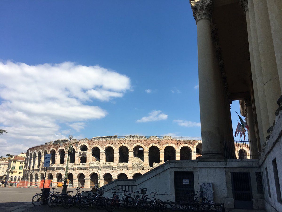 Laura_Polverari's tweet image. 2 days of fieldwork on #SUDs with urban authority officials/politicians in Vicenza &amp;amp; Verona for ⁦@UniPadova⁩ #Cariparo project. Great insights on operational &amp;amp; strategic issues. Administrative capacity, intended in wide sense (not just HR), is key. Lessons 4 2021-2027 #ESIF