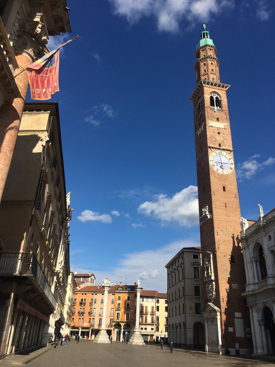 Laura_Polverari's tweet image. 2 days of fieldwork on #SUDs with urban authority officials/politicians in Vicenza &amp;amp; Verona for ⁦@UniPadova⁩ #Cariparo project. Great insights on operational &amp;amp; strategic issues. Administrative capacity, intended in wide sense (not just HR), is key. Lessons 4 2021-2027 #ESIF