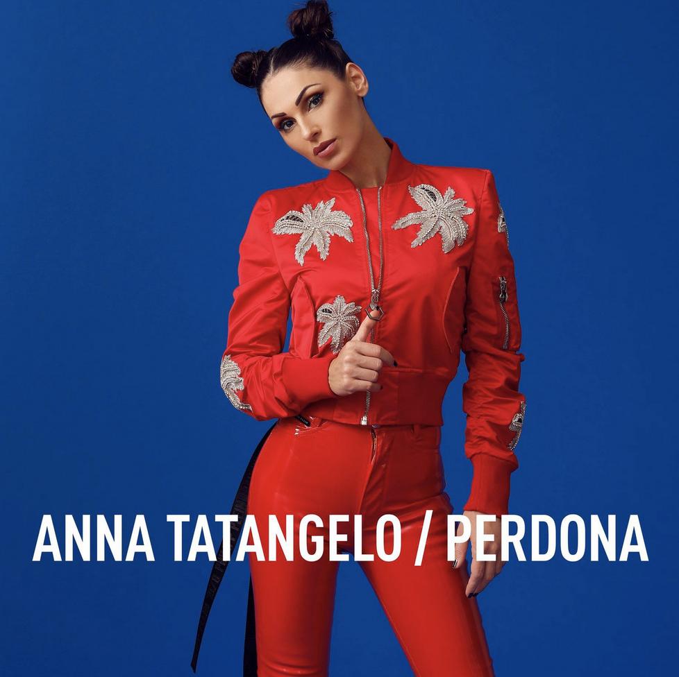 earonemusic's tweet photo. #Perdona è il nuovo singolo di @_AnnaTatangelo_, in #radio dal 22 marzo

#music #instagood #artist #newmusic #earone #airplay #new #radiodate https://t.co/zB1xxnb911