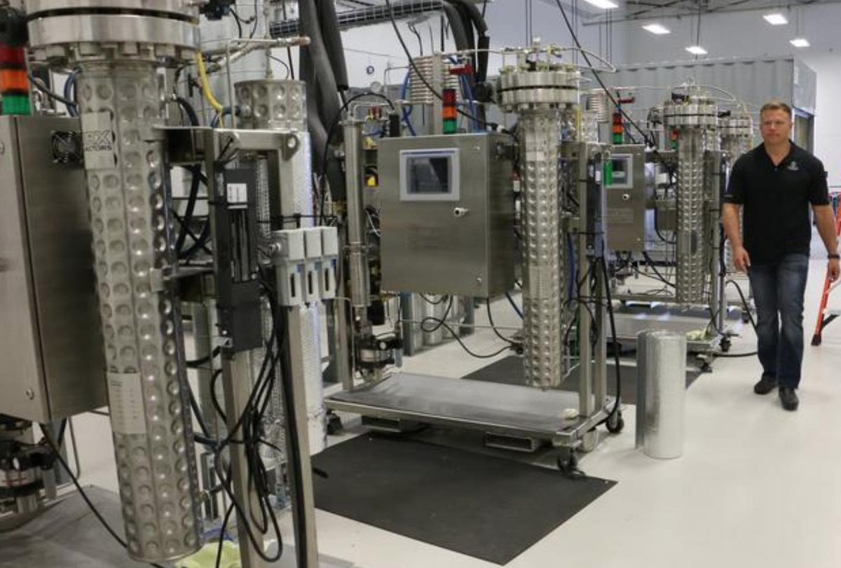 mrx__tech's tweet photo. What's in your chalice? Chalice Farms production facility. #runmrx #co2extraction #chalicefarms https://t.co/c3dLWmY2hS