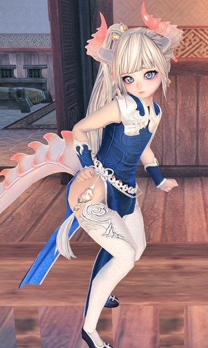 @GloomyLynx 월영 이라는옷이에요 어떤가요 