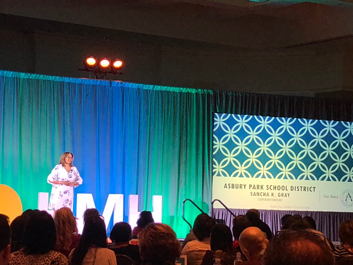 _ezgi____'s tweet photo. “You were created to change someone’s life.” 

@APSuperGray shares these powerful words to educators when things feel daunting. #heartwork #hmhproud https://t.co/5zhacde2go