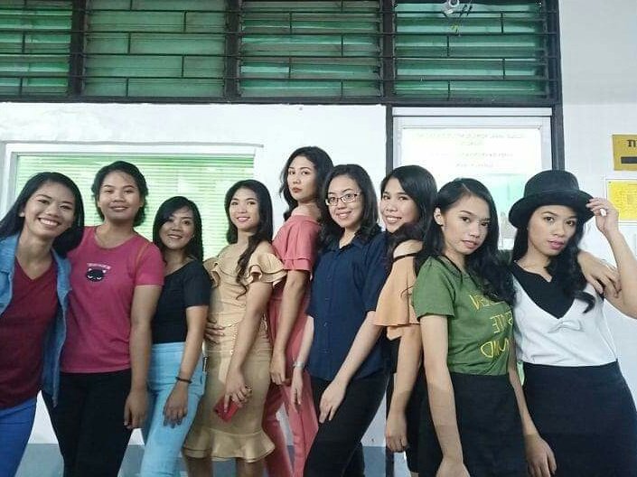 thrdlcrz's tweet photo. "There are friends, there is family, and then there are friends that become family." -💕
#Georginas ♥
#RoadtoPICC 🎓💕 https://t.co/QT1loJbfV6