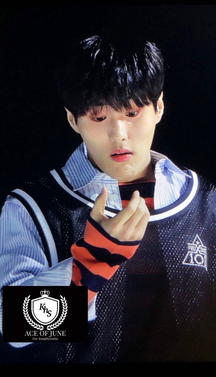 aceofjune_khs's tweet photo. [PRE]190320 RUNWAY SHOW①
6년동안 꿈을포기하지말고 달려온" 강현수"를 국민 프로듀서 여러분많은관심과 사랑그리고 응원 잘부탁드립니다ㅠㅠ
#PRODUCEX101 #プロデュースX101 #프로듀스X101 #강현수 #カンヒョンス #AAP_Y https://t.co/lnq5RtVunm