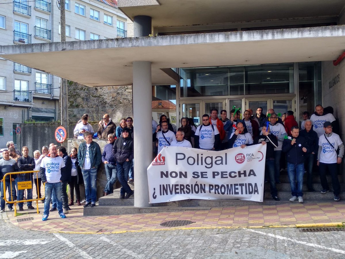 NonPecha's tweet photo. #Poligal non se pecha,hoy en el juzgado de Ferrol en un acto representativo después de dos sentencias que el juez obligada a la empresa a invertir en la planta lo que estaba firmado https://t.co/vqyWLeml82