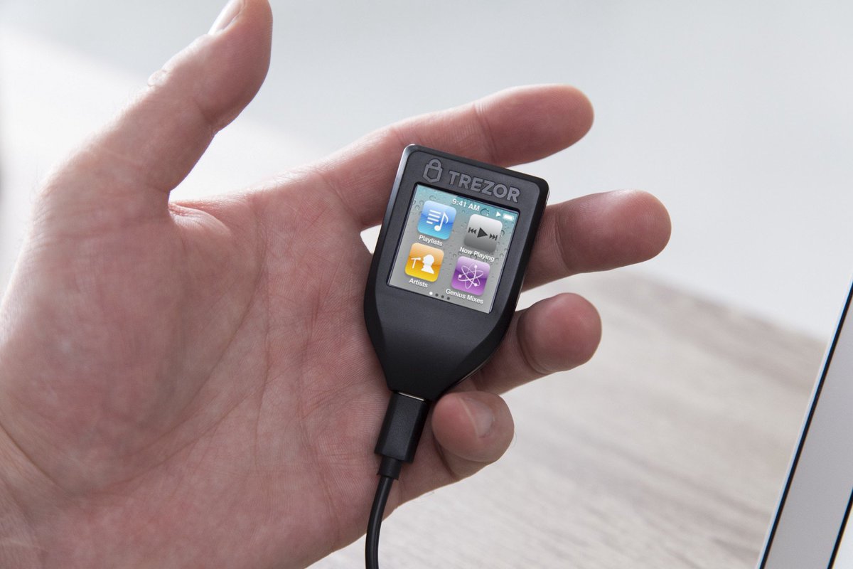SatoshiLeaks's tweet photo. You wanted features and we heard your wishes! #Trezor https://t.co/gAIJja78kk