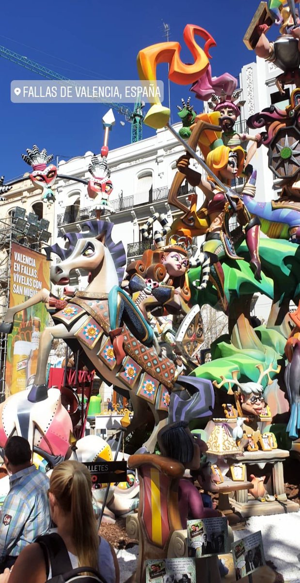 LesClefsdOrSP's tweet photo. Last few days in las Fallas of Valencia!
Don’t you forget to reserve for next time! #yourkeytoeverything #yourkeytospain @valenciaturisme #Fallas2019 #concierge https://t.co/qI4KmnyxaM