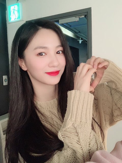 20000904_com's tweet photo. 나도 하루 3지원이라 기분조아 💕💕😭
#체리블렛 #지원 https://t.co/BhZ8Mdl9vN