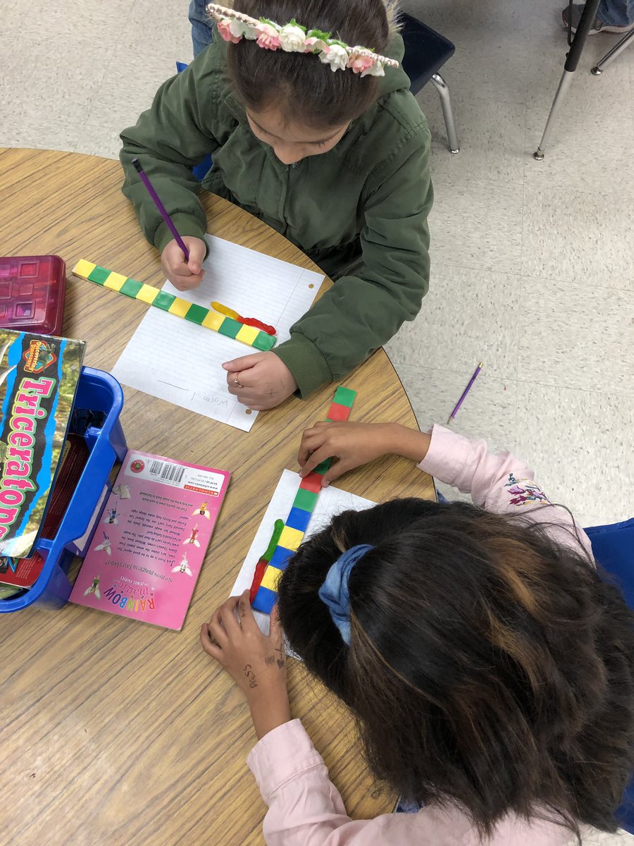 ackmchugh's tweet photo. Worm measurement! Yum! #newlin https://t.co/FhnP1uC90L
