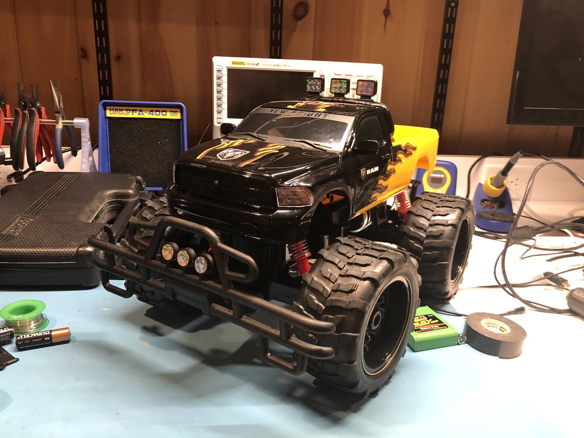 TinWhiskerzBlog's tweet photo. Always great to see the joy on my sons face when I fix something others deems ‘unfixable’ #rcmonstertruck #radiocontrolled #monsterttruck #tinwhiskerz #fixedit https://t.co/g0zIdAGv6L