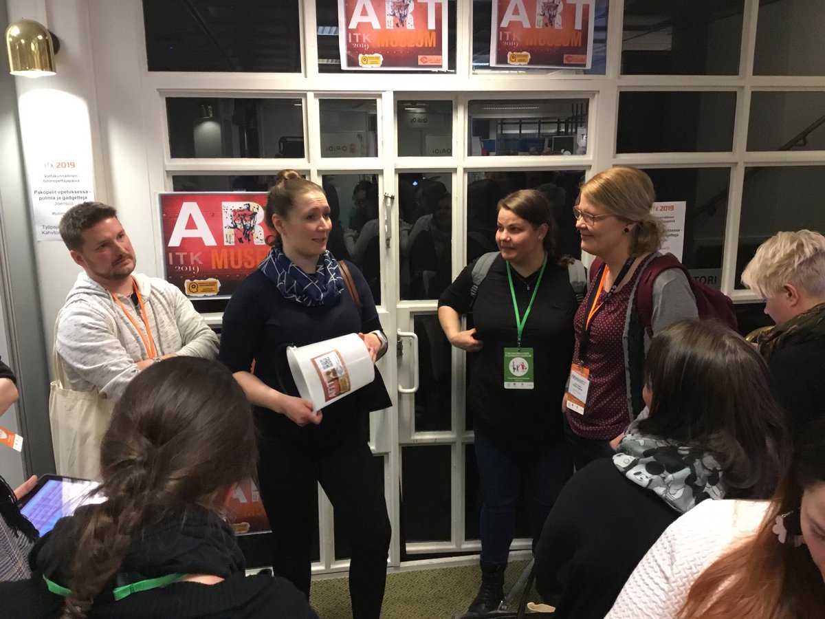 MatleenaLaakso's tweet photo. Vielä tänään en päässyt Art Museum -pakopeliin, mutta materiaalit ovat &amp; tulevat verkkoon: https://t.co/6jknK8tuyu #tutorpaiva19 #itk2019 https://t.co/oTOr9iF08g