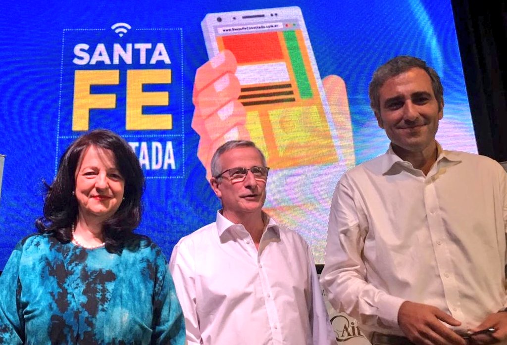 cachi_martinez's tweet photo. #Rosario Presentamos el plan #SantaFeConectada No es posible una #SantaFe del siglo XXI, si hay santafesinos privados de este derecho.
#UnidosPodemos
@OsvaldoMiatello https://t.co/ZbqC1aZb7V