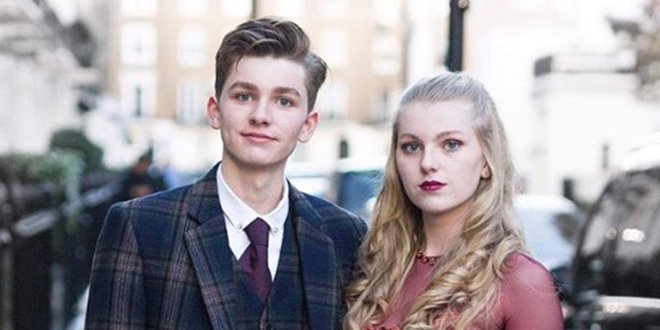 MuggleNet's tweet photo. Cantis! Joshua Shea (young Newt) and Esther Shea have released an original single called "Hindsight." #JoshuaShea @EstherLeliaShea - https://t.co/GRBGzTtkAX https://t.co/kLK2pEIpue