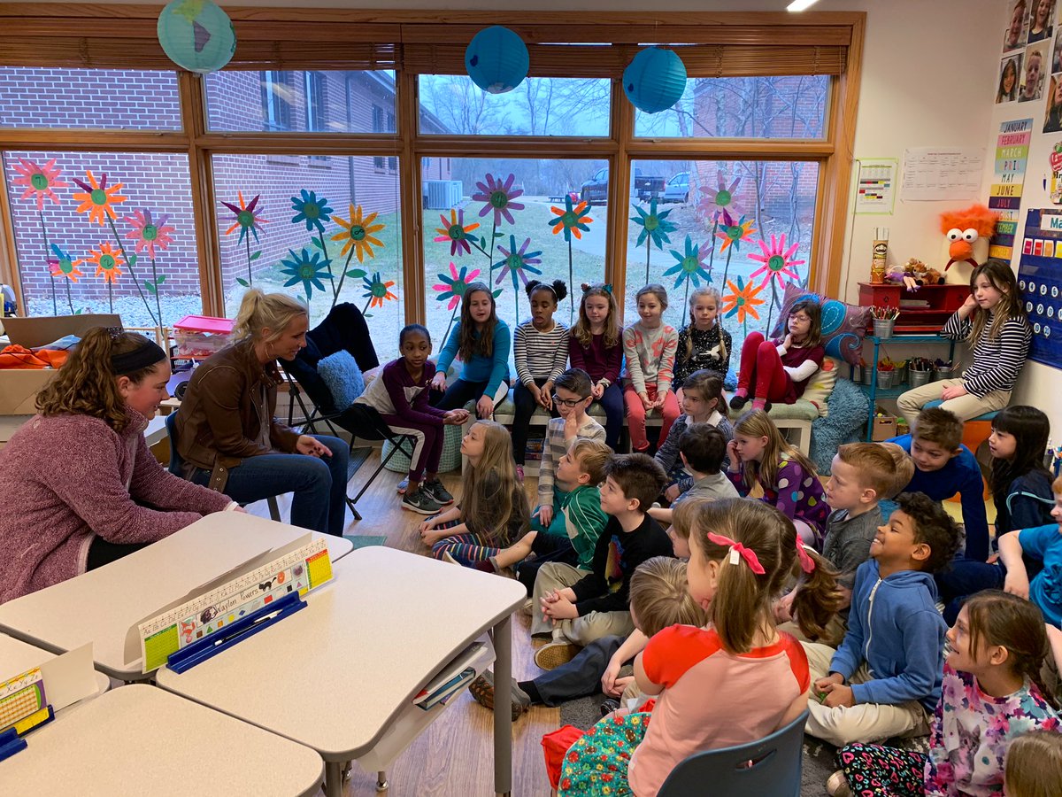 SCS_ECandLS's tweet photo. 2nd grade learning about JWAS Foundation as part of their philanthropy study @StanleyClarkTig Students research and identify causes that are important to them then decide on action #JWAS #servicelearning #family #empathy https://t.co/gwt1sPN1Tu