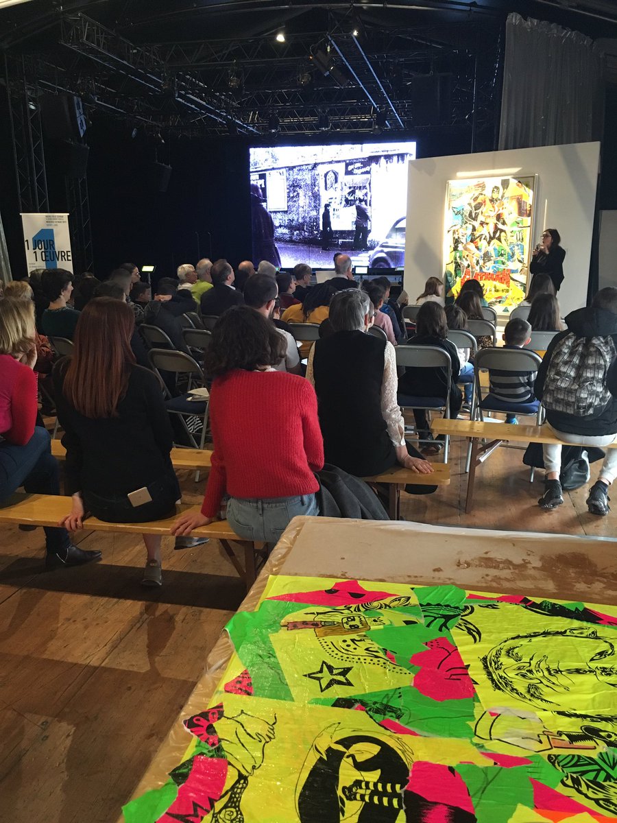 MicroFolie's tweet photo. [Un jour, une Oeuvre] conçu et organisé par le Centre Pompidou. Atelier #Scratchpaper et présentation de l’œuvre originale BATMAN de Mimmo Rotella à la #MicroFolie Sevran. 
#1jour1œuvre #actionterritoriale #planitinerant #MuseeNumerique https://t.co/1EJ6tEd8hc