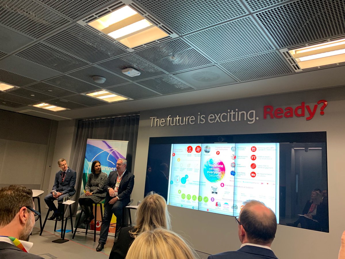 Partners with Pride is such a phenomenal ethos to help everyone belong. Thank you for the invitation <a href="/VodafoneUK/">Vodafone UK</a>, proud to be a part of #VFPartnerswithpride <a href="/desoconnor__/">Des O'Connor</a>