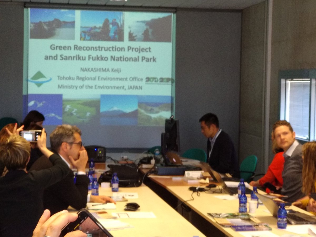 ampmoneo's tweet photo. #RuritageWorkshop seguimos aprendiendo con NAKASHIMA Keiji  la experiencia en Resiliencia con el Green Reconstruction Proyecto Andrés Sanriku Fukko National Parking de Japón en CARTIF. https://t.co/ssV8EeXGht