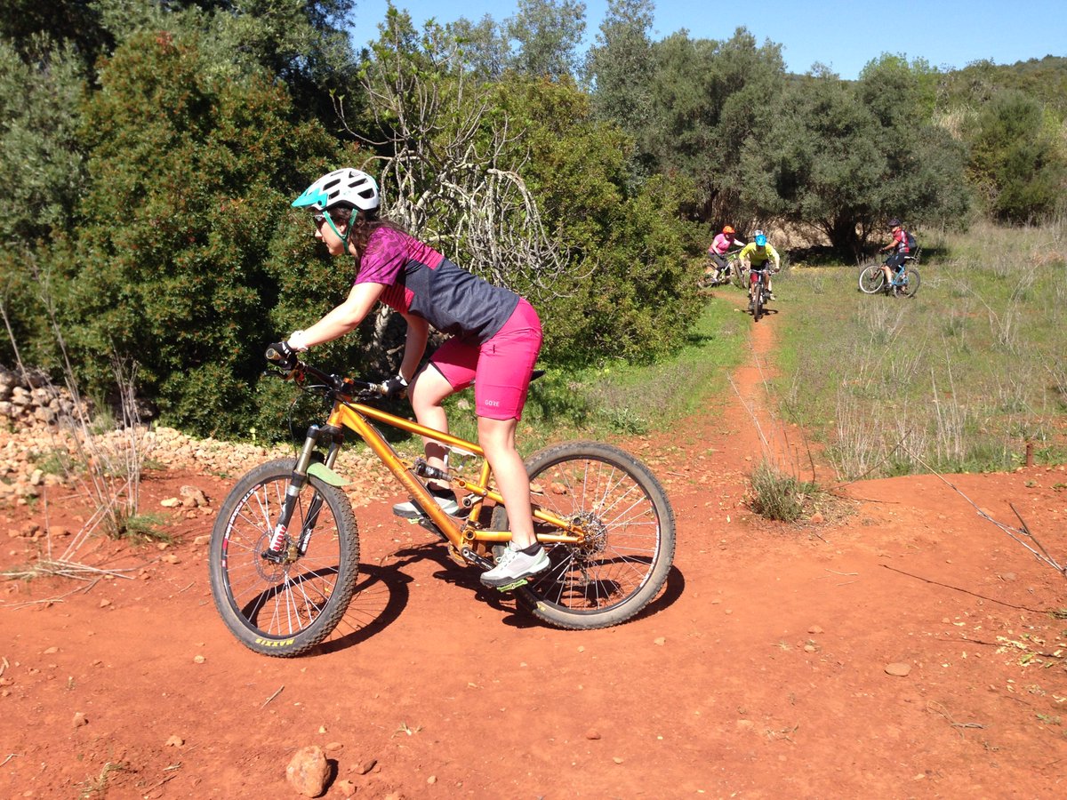 aquickrelease's tweet image. We're in the middle of our 2nd week of mountain biking here in Portugal. Today is a well deserved rest day for the group with an optional 2hr AQR Technique &amp;amp; Skills session this morning to help riders improve their riding and confidence on the trails. #AQR2019 #AQRcoaching #mtb