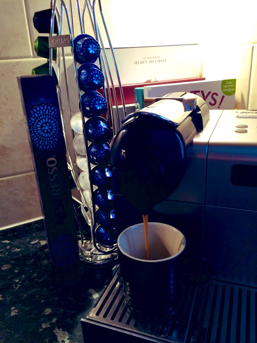 Rummage4_Sales's tweet photo. @James_Wyatt @NespressoUK Nooooo!  Don’t say that when I’m down to two days supply. https://t.co/BRJbh7C9Xk