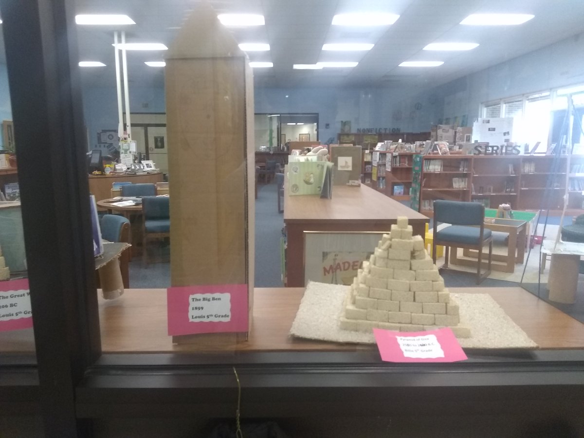 Christy Carrington (@chhoward_howard) on Twitter photo 