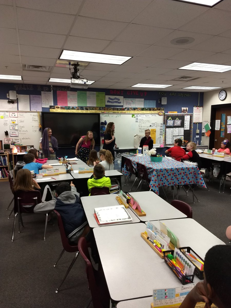 gccsadvanced's tweet image. @kyshakespeare with RES putting on Bard Buddies Taming of the Shrew and experiencing universal themes as opposed to just reading the play. Mastery of Shakespeare ...not too shabby for 4th and 5th graders! Thanks @FundfortheArts. #GCCSpride