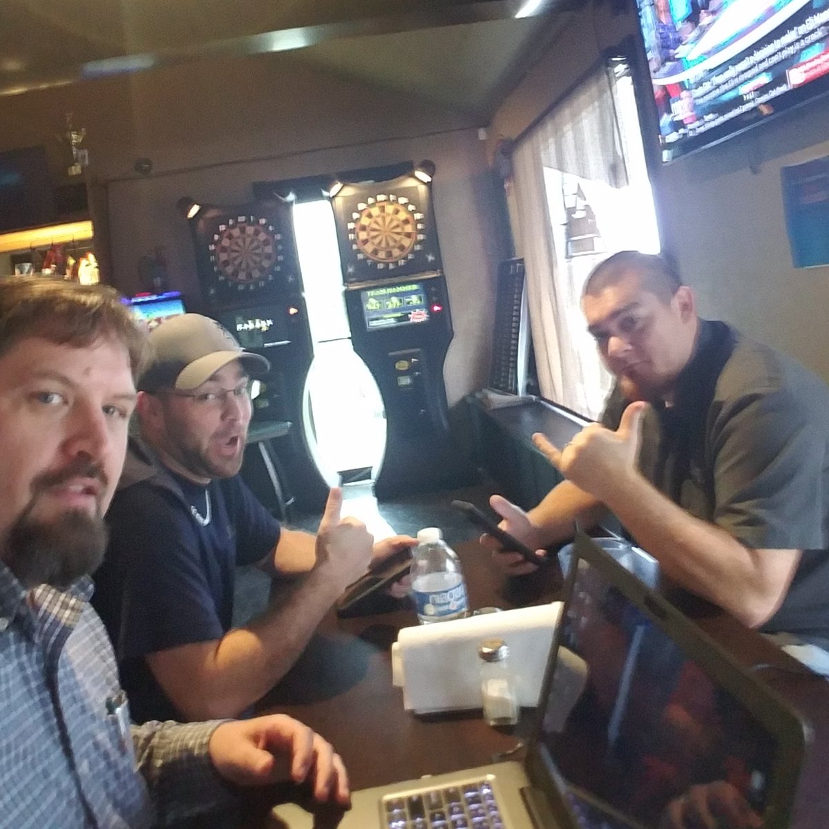 BehindEight's tweet image. Pre-production meetings aren't always so productive!

#poollife #billiardaires #sexy