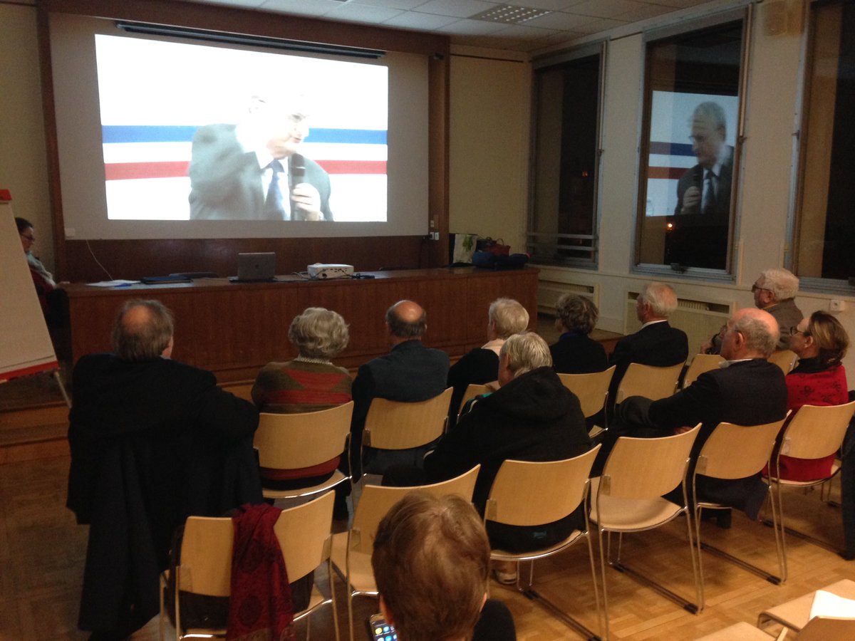 forcerep94's tweet image. Atelier débat de @ForceRep_fr sur l'Administration et sa simplification à @saintmande. Avec en préambule une retransmission en direct d'une table ronde entre @edouard_fillias et Michel Raison sénateur.