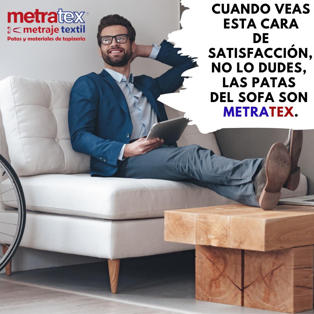 Un rostro que muestra satisfacción se traduce en un placentero y cómodo descanso, gracias a 4 increíbles patas metratex que lo hacen posible✨ ✨ Nuestros productos #metratex puedes encontrarlos en cualquier tapicería de #España #patas #de #madera #AMOR #FAMILIA✨❤️.