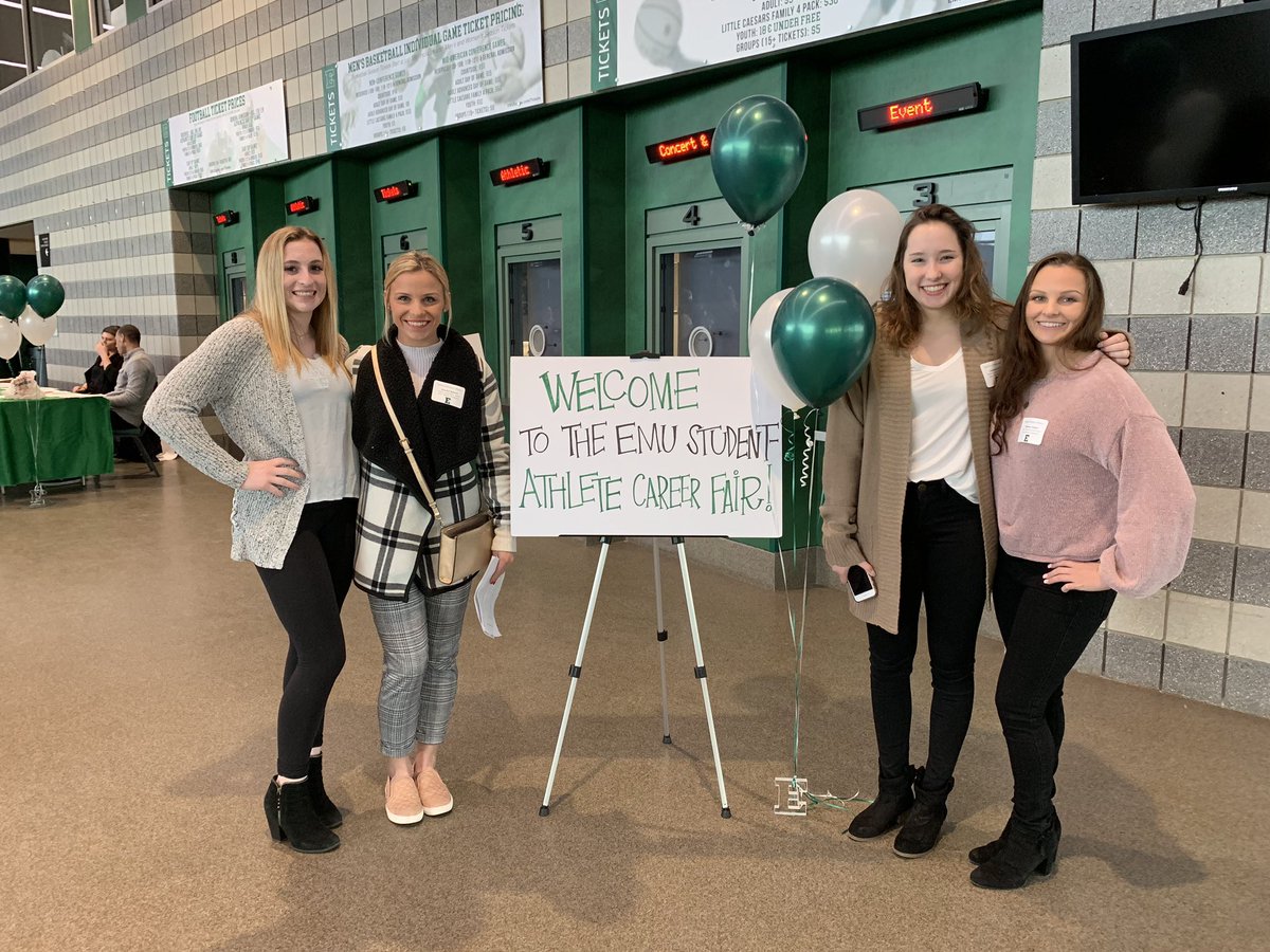 EmuSass_'s tweet photo. The Student-Athlete Career Fair was a success! Thank you to all the companies, employers and student-athletes that attended. We hope you made great connections! #truemu #StudentAthlete #CareerFair2019 https://t.co/OAQtwQG78J