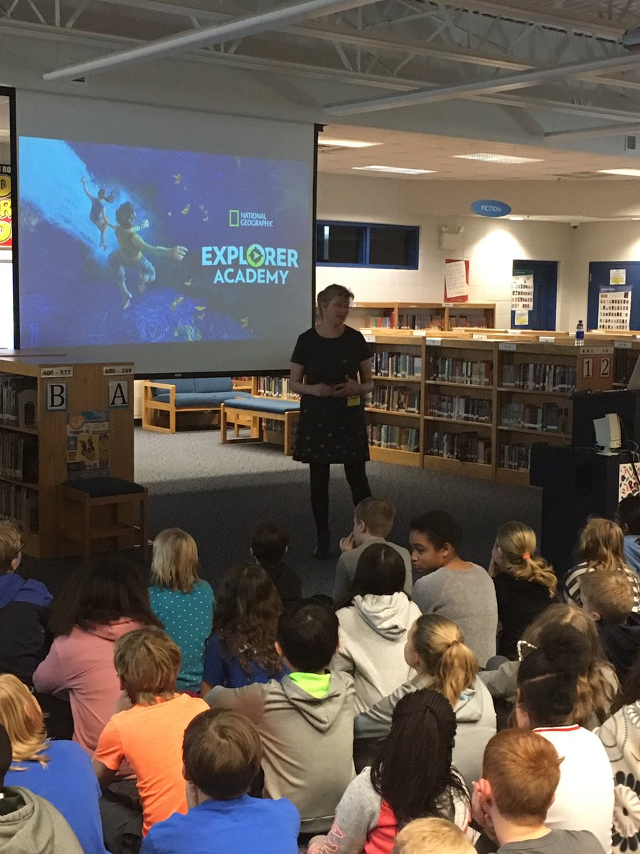 BiblioteCarla's tweet photo. @truditrueit sharing the amazing #ExplorerAcademy books with Red Rock students! Adventure and science!! https://t.co/D9Iwl591qZ