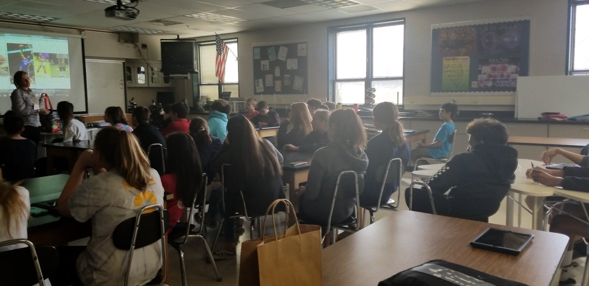 Full house for career sessions with a physical therapist from InMotion physical therapy. Great information, insights, and demos for students interested in the field. #dasdpride <a href="/DASD_LMS/">Lionville Middle School</a> @DASD_DrWiedlich