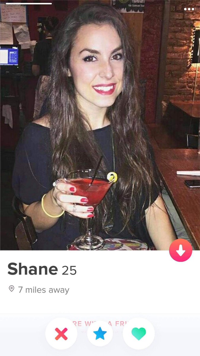 ItsKK_'s tweet photo. Hey @Tinder,
Someone stole my pictures to make a fake Tinder account. Please take this page down. #MyNameIsNotShane  #PeopleAreCreepy #SaveALife #IveNeverHadATinder #WhyDoesntTinderHaveCustomerSupport? #ImNotEvenACustomer https://t.co/3Iv5VGZjhQ