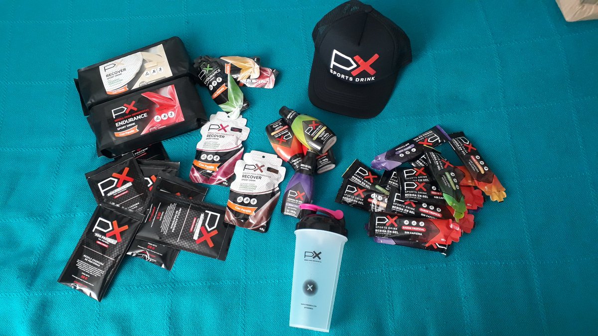 Recibiendo obsequios del patrocinador <a href="/pxbebida/">pxbebida</a> muchas gracias por seguir ayudándome para mi preparación para el campeonato panamericano