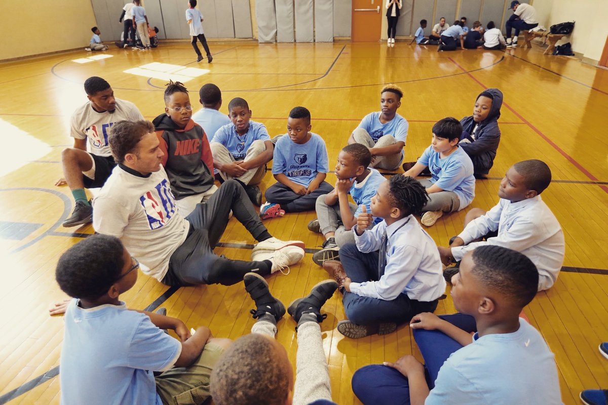 GrizzFit is about more than just sports and getting kids moving. It’s about the transformative power of relationships; training coaches as mentors. We end every session with team-time, which is the kids time. This is really why we play. #grizzfit #nbafit #mentorIRL #changethegame