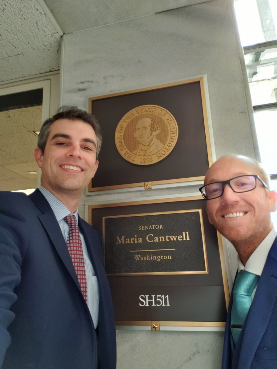 Thanks senator @MariaCantwell staff for meeting with us to discuss @Kidney_X and dialysis innovation to improve the lives of @kidney patients.  #kidneyx @ASNAdvocacy #AAKPforPatients #KidneysontheHill