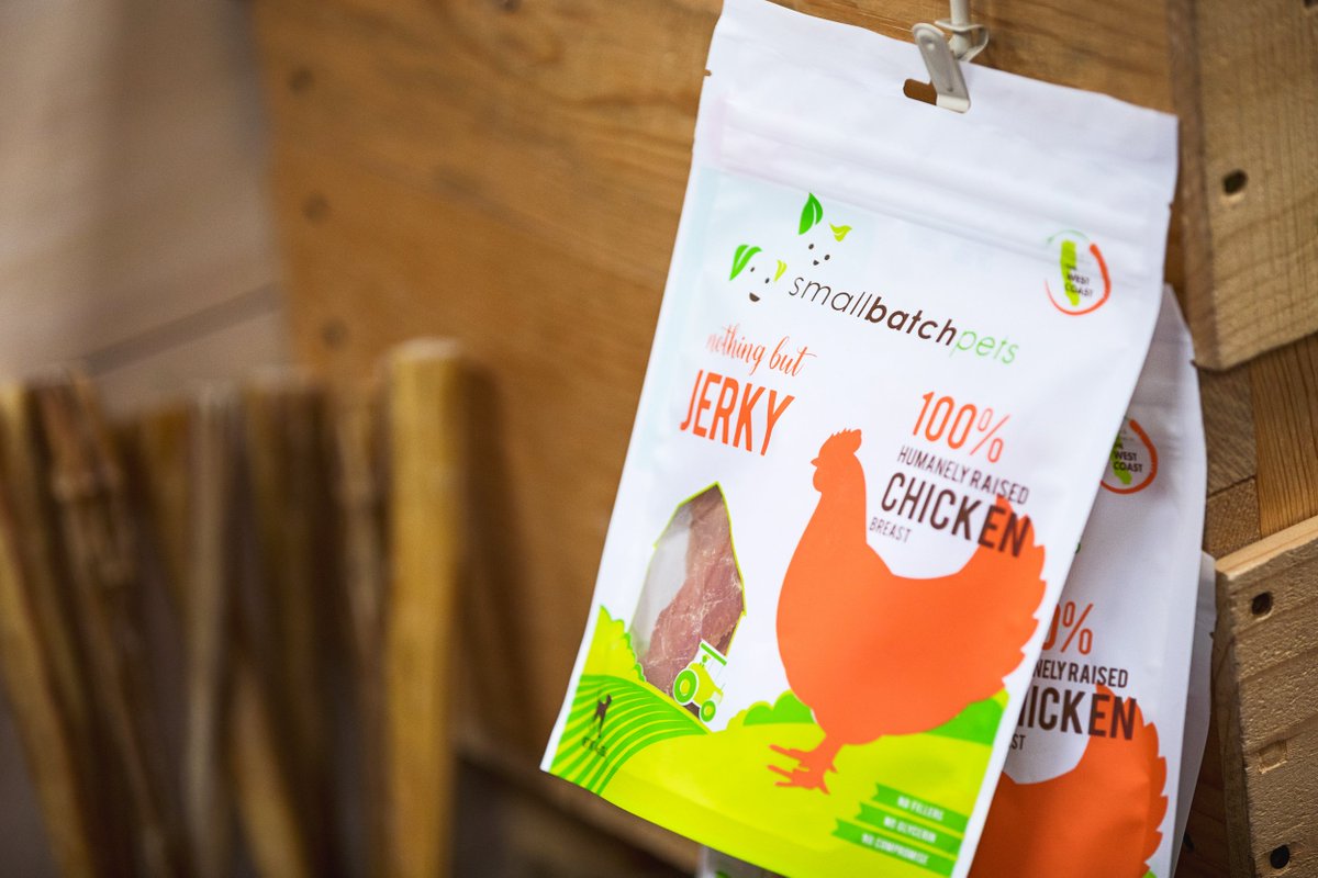 HalasPaws's tweet photo. Our March Treat of the Month is Nothing But Jerky Treats by @smallbatchpets! Varieties: Chicken, Beef, Pork, and Turkey. They are hormone free, antibiotic free and contain no fillers or glycerin. Stop by @HalasPaws to get 20% off in March!
#HalasPaws #LaderaRanch #smallbatchpets https://t.co/AkFme02QRF
