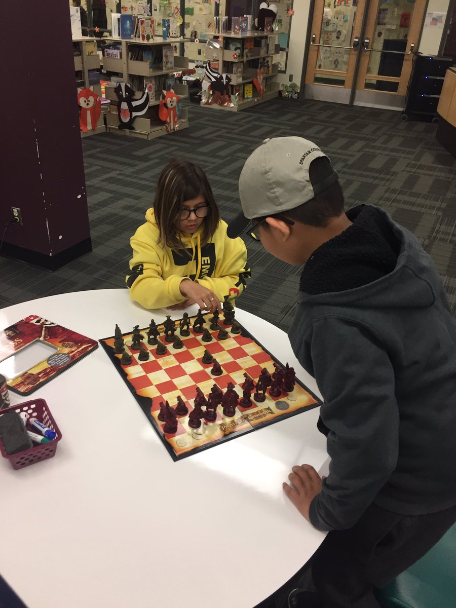 ms_ingram12's tweet photo. Chess club Wednesday! Smaller group but still lots of skills learned! #chessisfun #sharpeningthesaw #favouriteday @DrClarkSchool @JRoy65 @FMPSD https://t.co/ng8VCAEsZk