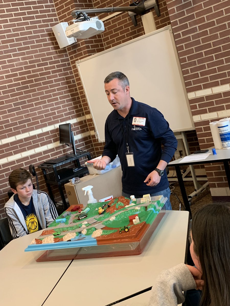 MandyatSchool's tweet photo. Awesome example of how watersheds work in 7th Science today! Thank you Prosper Water Department for that amazing demonstration! @ProsperRogersMS @JaciBaxter @JoyousScience @LisaWil88 #prosper4ward #TransformProsper https://t.co/Su4kKe1ts7