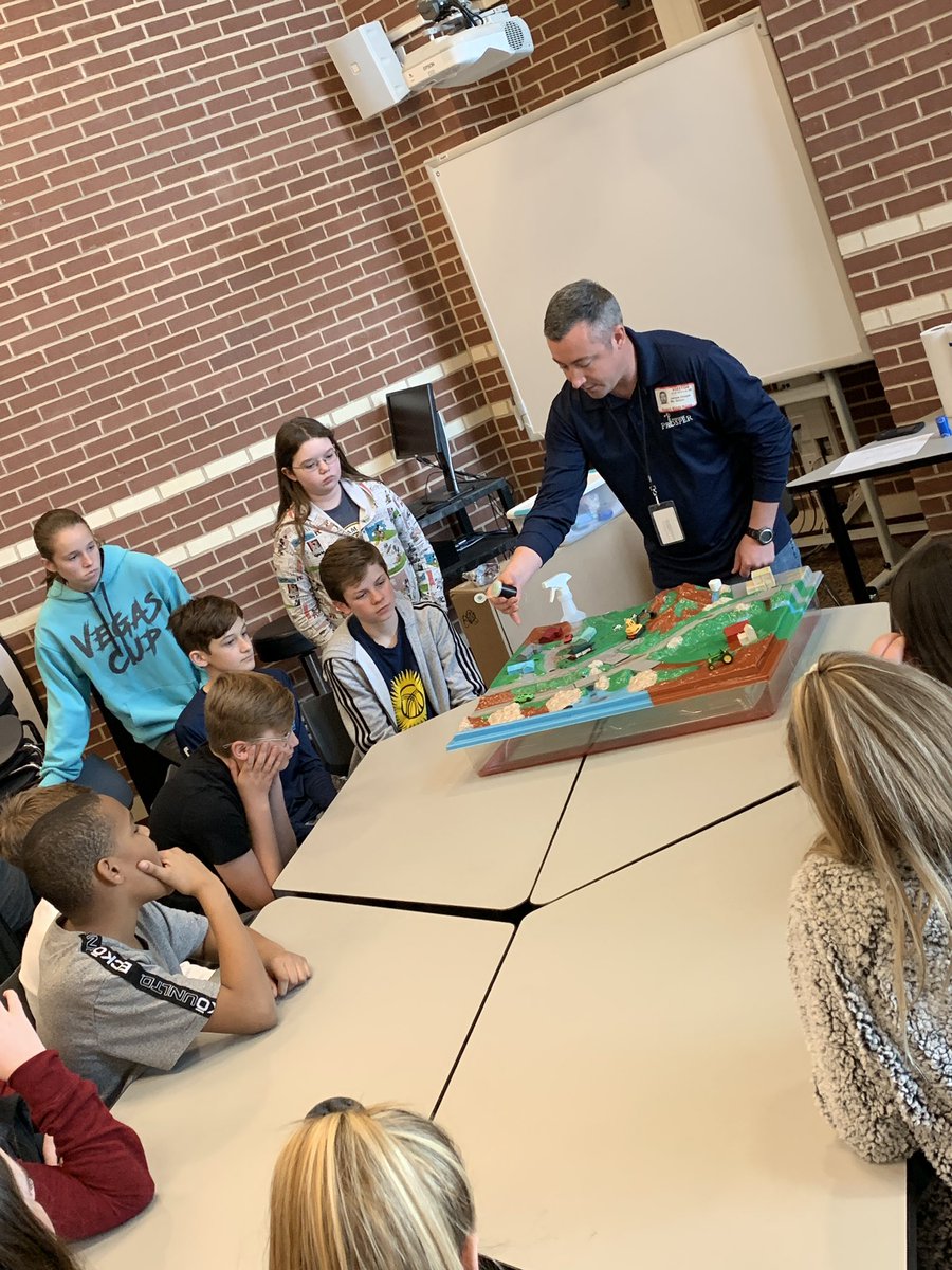 MandyatSchool's tweet photo. Awesome example of how watersheds work in 7th Science today! Thank you Prosper Water Department for that amazing demonstration! @ProsperRogersMS @JaciBaxter @JoyousScience @LisaWil88 #prosper4ward #TransformProsper https://t.co/Su4kKe1ts7