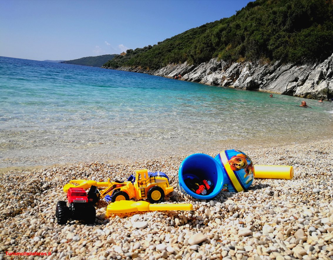 TurismoItaliaNw's tweet photo. In vacanza senza pensieri: le proposte per organizzare il proprio viaggio di famiglia in breve tempo (e a buon prezzo)
#IgnasTour #vacanze #estate2019 #EmiliaRomagna #Calabria #Veneto #Abruzzo #turismo
Leggi la notizia https://t.co/ux5IfI3dAy https://t.co/QhxHp0tnAq