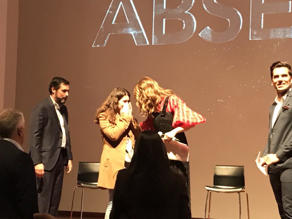 __kxtic__'s tweet photo. It’s just me and my baby against the world🥰
@Stana_Katic https://t.co/GwkDA2qUzW