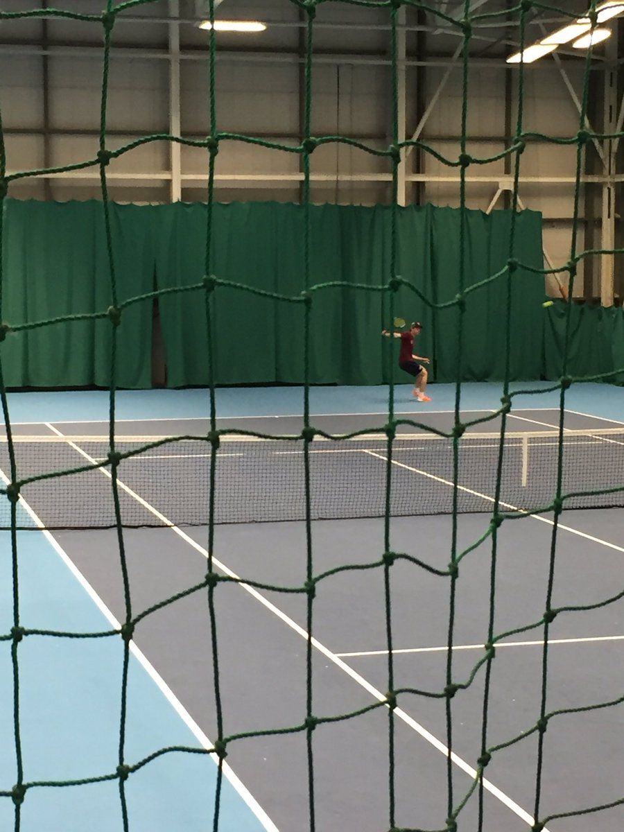 StrathUniTennis's tweet photo. First up Glasgow Caledonian, singles to start then onto the mixed doubles (Matthew Stout below) #WeBleedMaroon https://t.co/gqddrnkiiZ