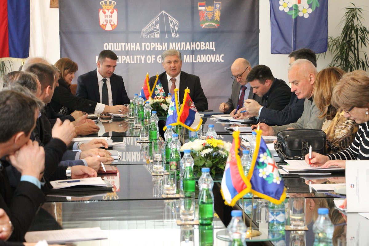 OpstinaGM's tweet photo. Zaštita životne sredine, unapređenje bezbednosti dece i stanje na tržištu rada, bile su neke od tema sastanaka Saveta Moravičkog okruga. 🇷🇸 https://t.co/6pxZ25ioj6