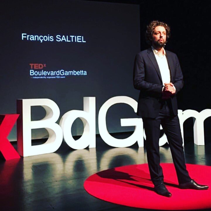 fsaltiel's tweet photo. Un grand merci à @francoishuguet et à toute l’equipe pour l’organisation de ce premier @TEDxBdGambetta à #Nîmes, une première aussi pour moi en tant que speaker !#HashtagPower #Fier #ComingSoon @Ed_Flammarion @PeriscopeLe @Le_Spot_Nimes https://t.co/z1cirL8CVz