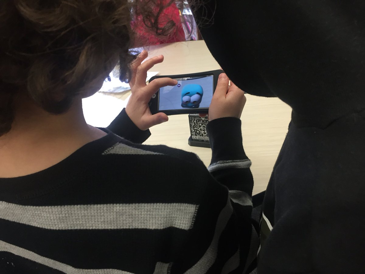 elreed0305's tweet photo. Today in the Fairfield library, these 2nd graders rode rollercoasters, played in space, flew airplanes around buildings, and smashed crystals into tiny pieces. @VBFairfieldES #vblms https://t.co/84ztInZ8Kv