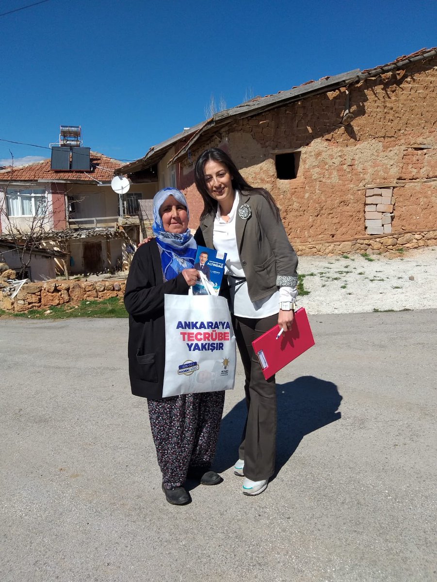 AltEkip's tweet photo. Kavaklı Mahallesinde Köylülerimize Bi Ziyaret Gerçekleştirdik. İstekleri Ve Şikayetleri Hakkında Bilgi İstedik. İnşallah Her Birine Teker Teker Ulaşacağız 🌷
@hakanhanozcan @mehmetozhaseki @asimbalci @abd_karabudak @receptezcan @Fatihatezcan @Sivank5806 https://t.co/9ZZLciXMrX